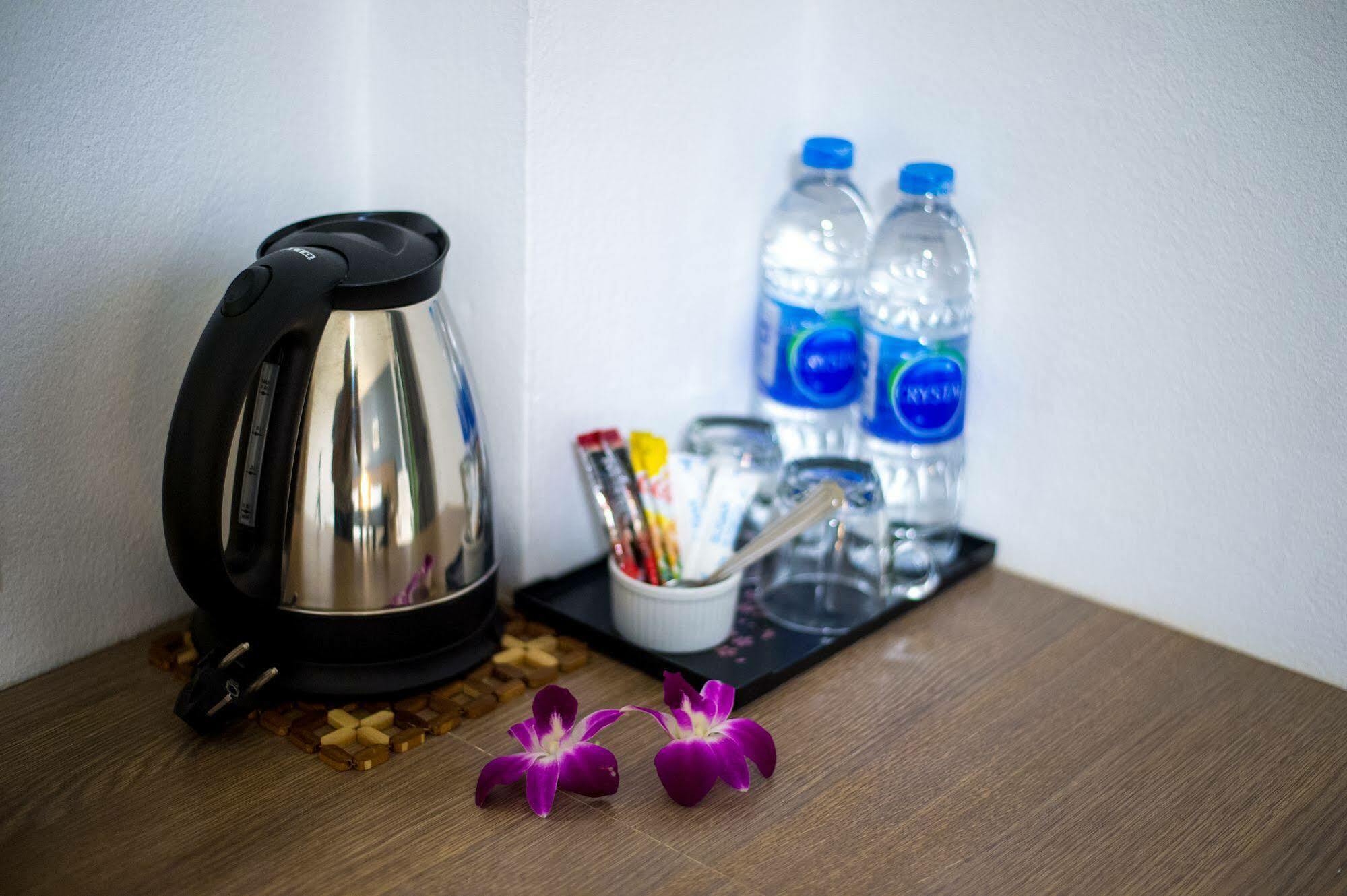 Bed and Breakfast Z-Talay House Клонг-Муанг-Бич Экстерьер фото