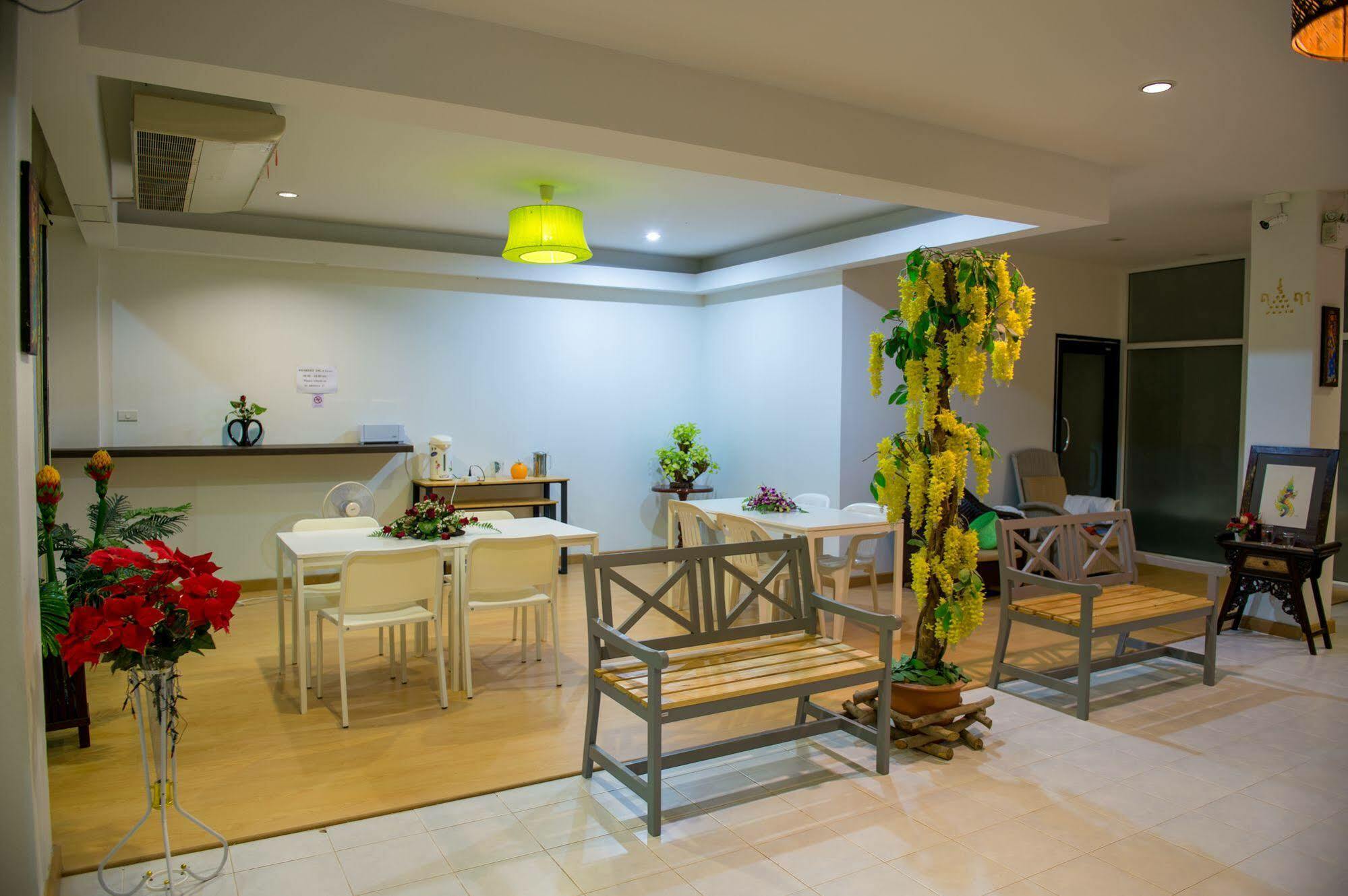 Bed and Breakfast Z-Talay House Клонг-Муанг-Бич Экстерьер фото